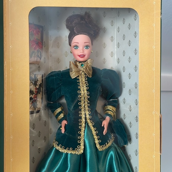 Hallmark Special Edition Vintage 1996 Yuletide Barbie - Picture 8 of 10